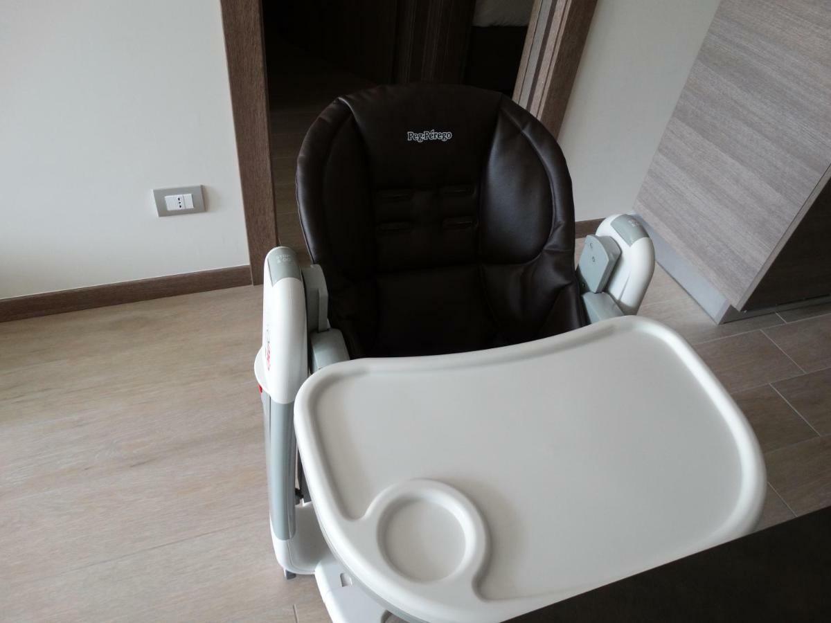Phoenix Garda Hills Сирмионе Екстериор снимка