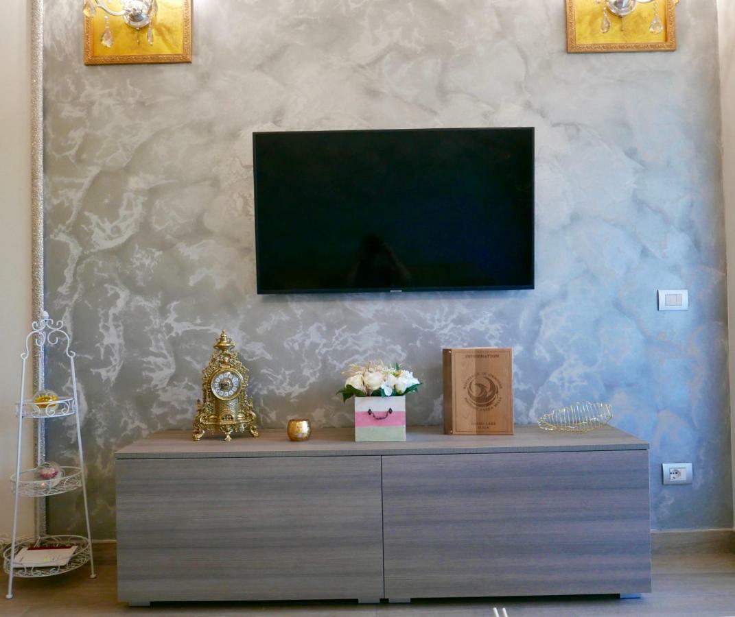 Phoenix Garda Hills Сирмионе Екстериор снимка