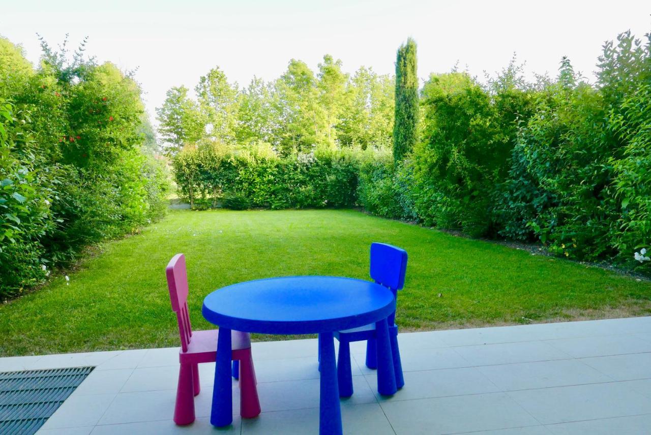 Phoenix Garda Hills Сирмионе Екстериор снимка